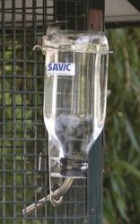 Savic Bottle скляна напувалка з кріпленням у клітку,